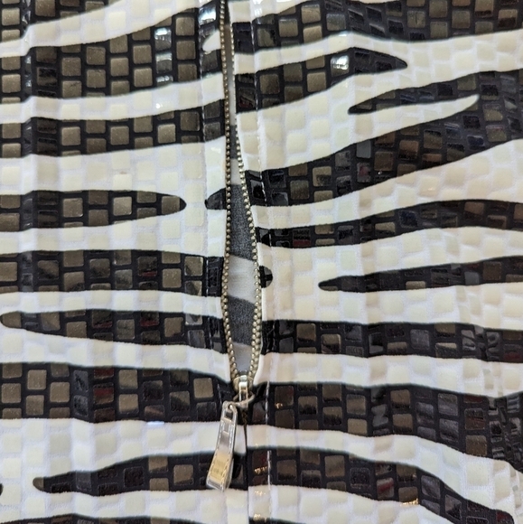 Lisa International Zebra Pattern Sequin Zipper Collared Jacket Size M - Picture 12 of 14